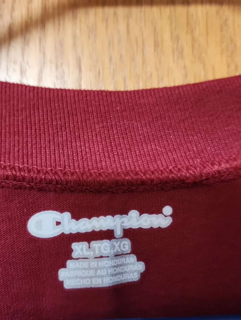 Champion Men's Burgundy Crewneck Tee XL number 3475 - Picture 3 of 5